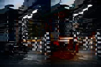 distribution manager moving goods