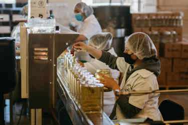 Women-making-tequila-production-line